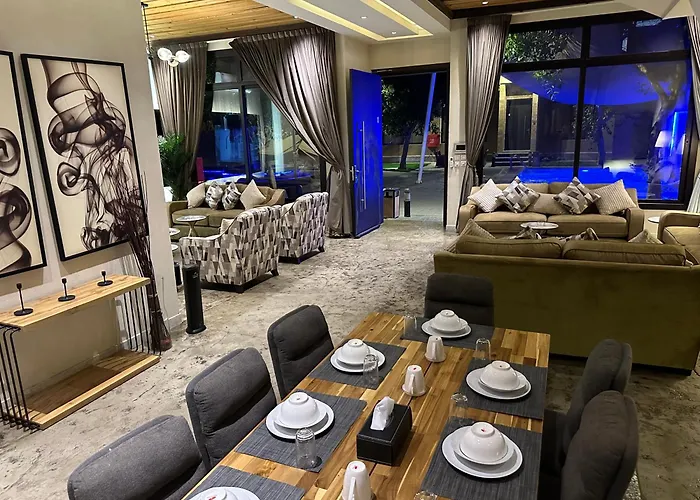 Lacasa Hotel Villas